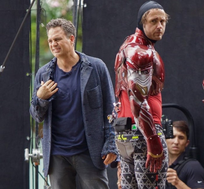 Chùm ảnh hậu trường thú vị của bom tấn Avengers: Infinity War